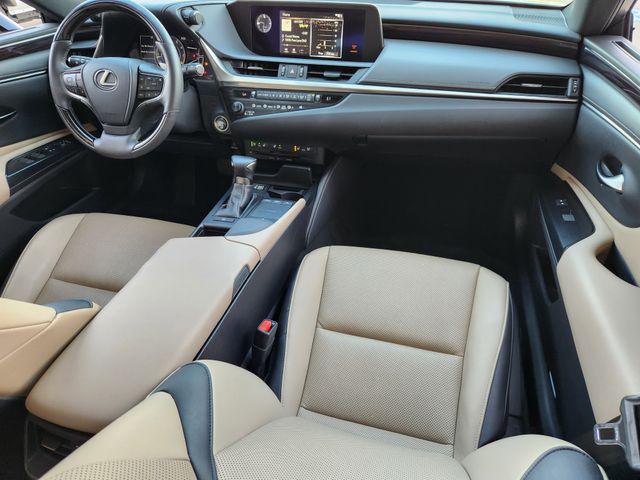 2020 Lexus ES 350 Unknown