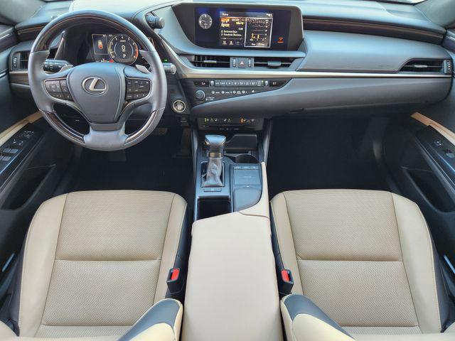 2020 Lexus ES 350 Unknown