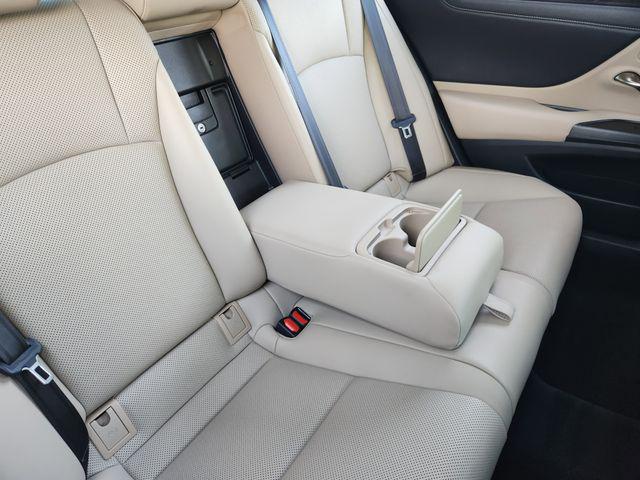 2020 Lexus ES 350 Unknown