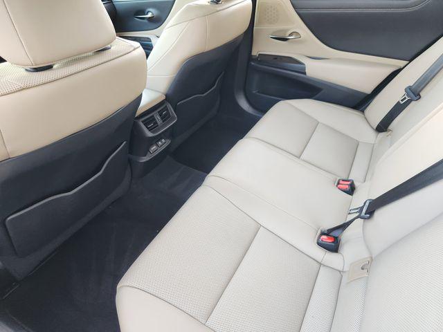 2020 Lexus ES 350 Unknown