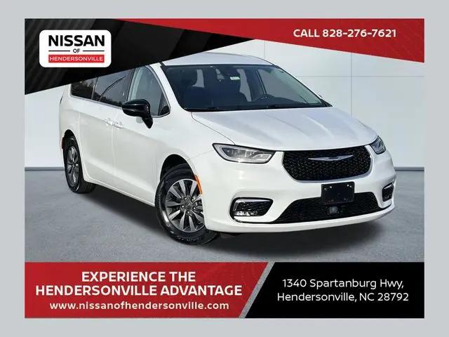 2024 Chrysler Pacifica Hybrid Select for sale in Hendersonville, NC