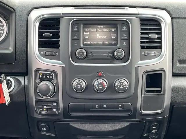 2024 Ram 1500 Classic Warlock Crew Cab 4x4 5'7" Box