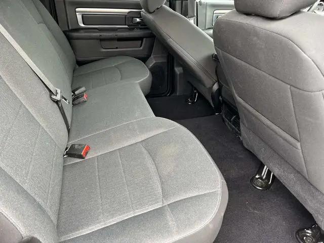 2024 Ram 1500 Classic Warlock Crew Cab 4x4 5'7" Box