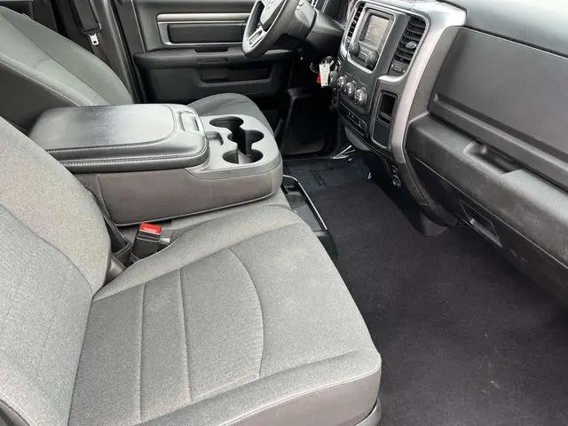 2024 Ram 1500 Classic Warlock Crew Cab 4x4 5'7" Box