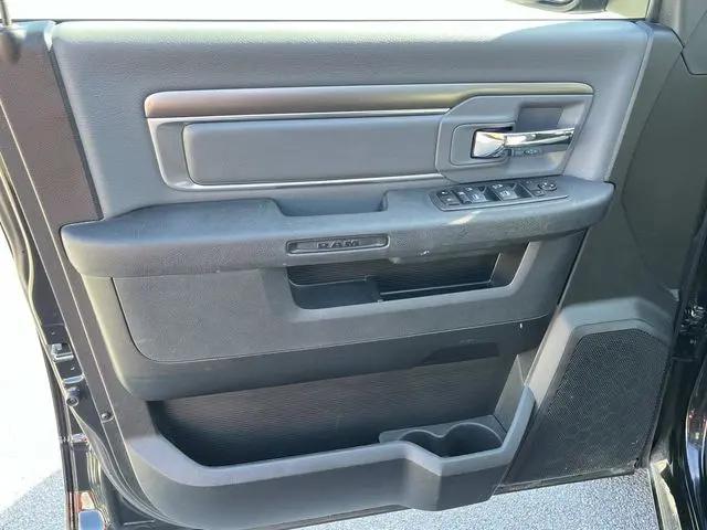 2024 Ram 1500 Classic SLT Quad Cab 4x4 6'4" Box