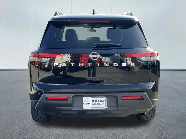 2025 Nissan Pathfinder SV FWD