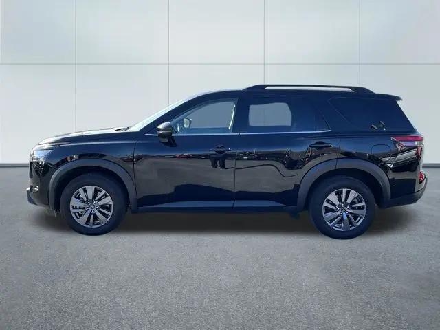 2025 Nissan Pathfinder SV FWD