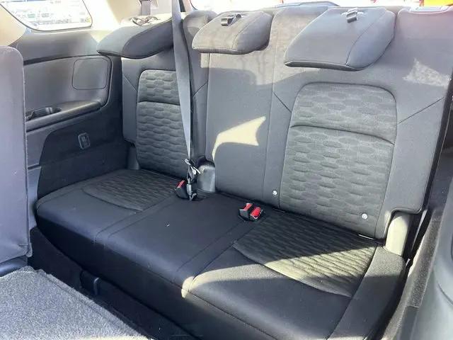 2025 Nissan Pathfinder SV FWD
