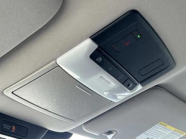 2025 Nissan Pathfinder SV FWD