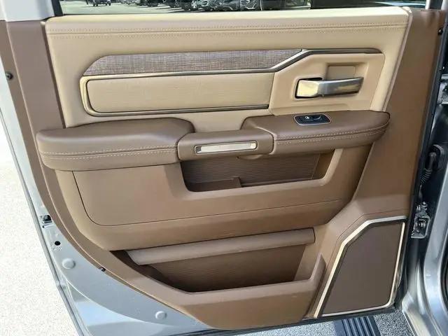 2024 Ram 2500 Limited Longhorn Crew Cab 4x4 6'4" Box