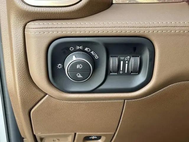 2024 Ram 2500 Limited Longhorn Crew Cab 4x4 6'4" Box