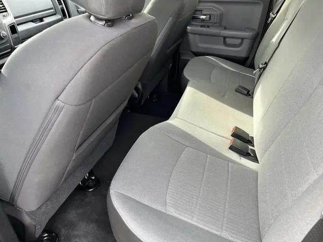 2024 Ram 1500 Classic SLT Quad Cab 4x4 6'4" Box
