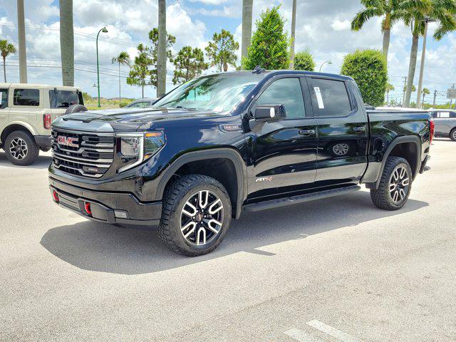 2024 GMC Sierra 1500 4WD Crew Cab Short Box AT4