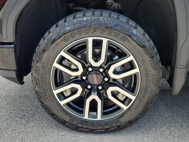 2024 GMC Sierra 1500 4WD Crew Cab Short Box AT4