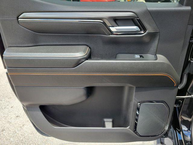 2024 GMC Sierra 1500 4WD Crew Cab Short Box AT4