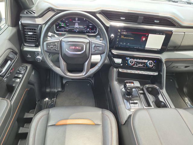 2024 GMC Sierra 1500 4WD Crew Cab Short Box AT4