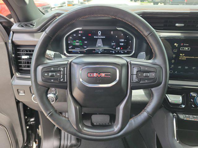 2024 GMC Sierra 1500 4WD Crew Cab Short Box AT4