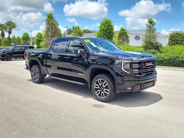 2024 GMC Sierra 1500 4WD Crew Cab Short Box AT4