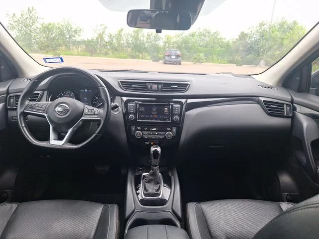 2022 Nissan Rogue Sport SL AWD Xtronic CVT