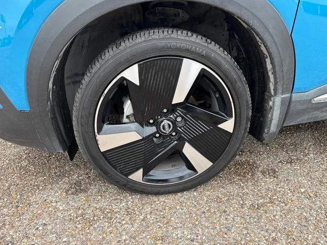 2025 Nissan Kicks SR Intelligent AWD