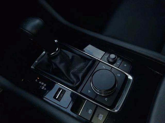 2023 Mazda Mazda3 2.5 S Preferred