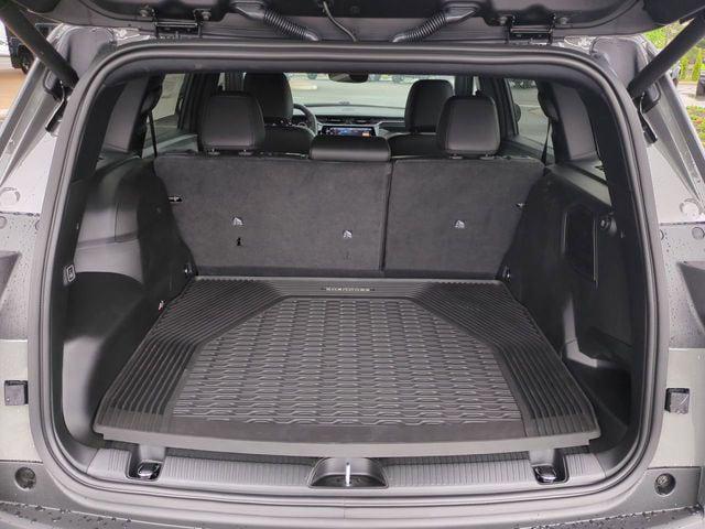 2026 Jeep Cherokee Overland 4x4