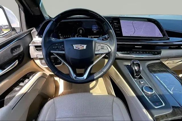 2023 Cadillac Escalade ESV 4WD Premium Luxury