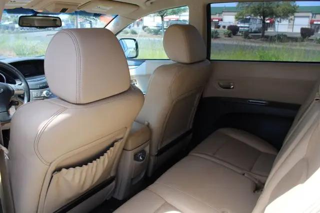 2011 Subaru Tribeca 3.6R Limited