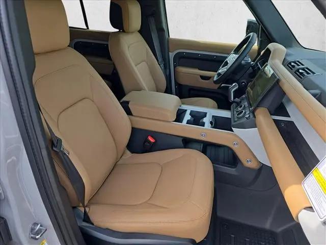 2026 Land Rover Defender P300 S