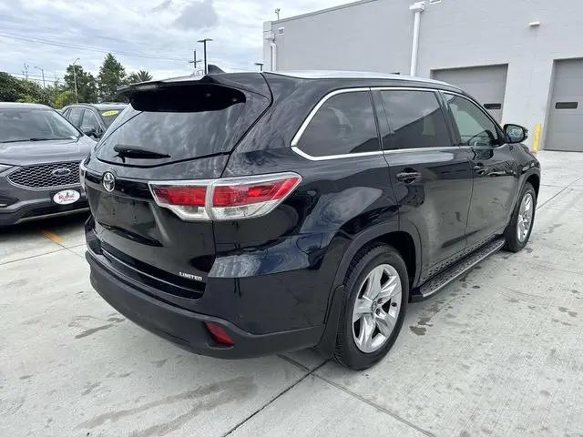 2016 Toyota Highlander Limited Platinum V6