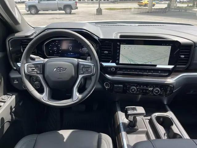 2026 Chevrolet Silverado 1500 4WD Crew Cab Short Bed RST