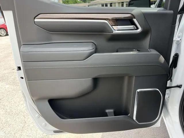 2026 Chevrolet Silverado 1500 4WD Crew Cab Short Bed RST
