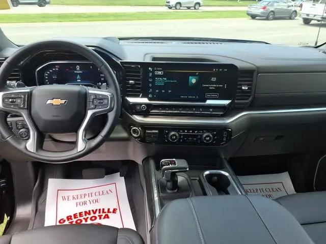 2024 Chevrolet Silverado 1500 4WD Crew Cab Short Bed LTZ