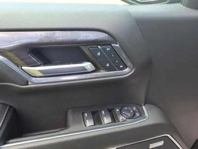 2024 Chevrolet Silverado 1500 4WD Crew Cab Short Bed LTZ