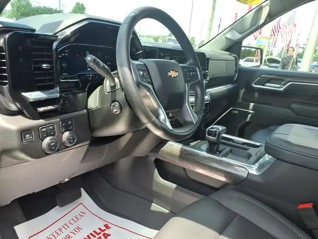 2024 Chevrolet Silverado 1500 4WD Crew Cab Short Bed LTZ