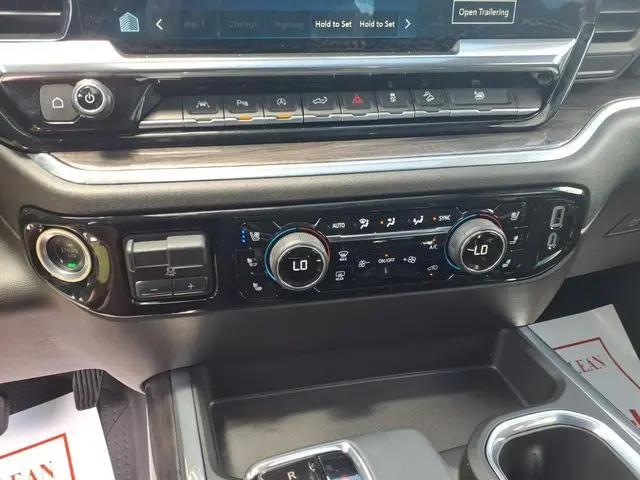 2024 Chevrolet Silverado 1500 4WD Crew Cab Short Bed LTZ