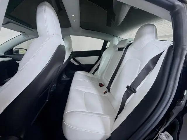 2018 Tesla Model 3 Performance