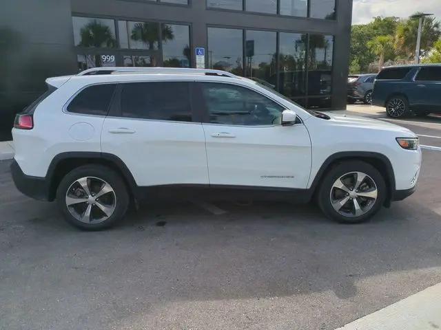 2019 Jeep Cherokee Limited FWD