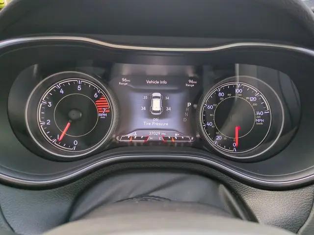 2019 Jeep Cherokee Limited FWD