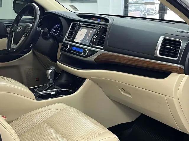2018 Toyota Highlander Limited