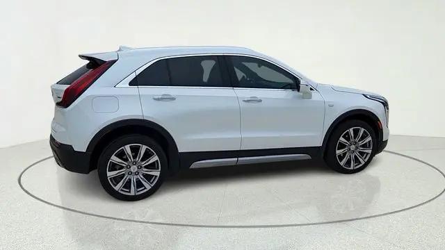 2023 Cadillac XT4 FWD Premium Luxury