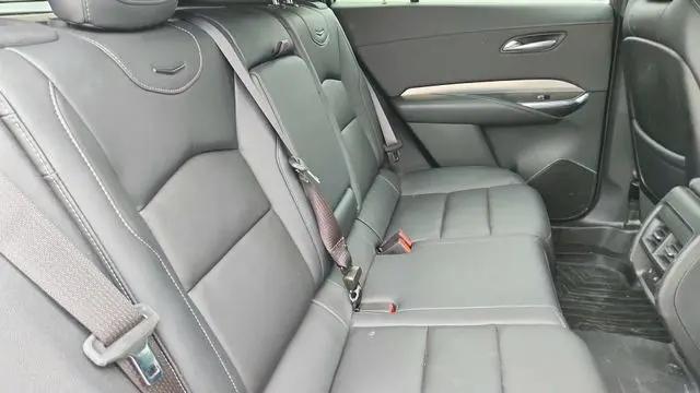 2023 Cadillac XT4 FWD Premium Luxury