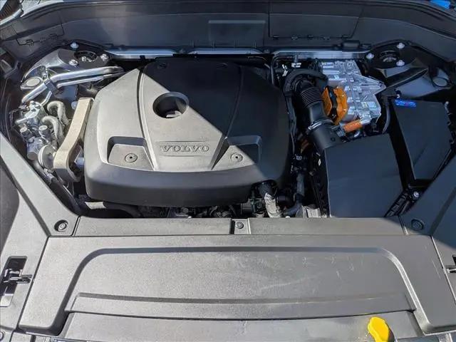 2024 Volvo XC90 Recharge T8 Ultimate Bright Theme 7-Seater