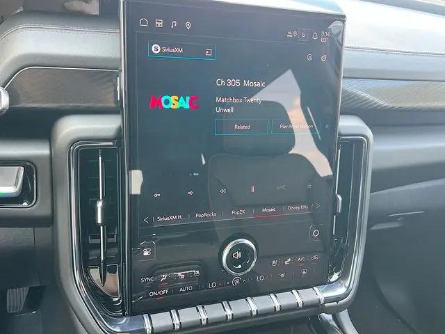 2026 GMC Yukon 4WD AT4