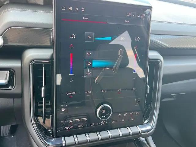 2026 GMC Yukon 4WD AT4