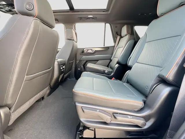 2026 GMC Yukon 4WD AT4