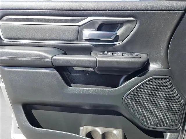 2020 Ram 1500 Big Horn Crew Cab 4x4 5'7" Box