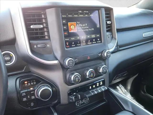 2020 Ram 1500 Big Horn Crew Cab 4x4 5'7" Box
