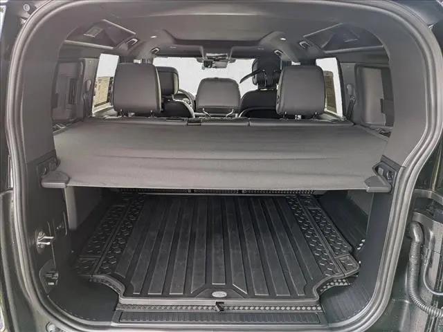 2024 Land Rover Defender 110 P525 Carpathian Edition