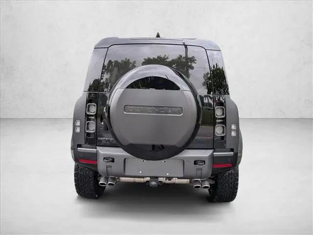 2024 Land Rover Defender 110 P525 Carpathian Edition